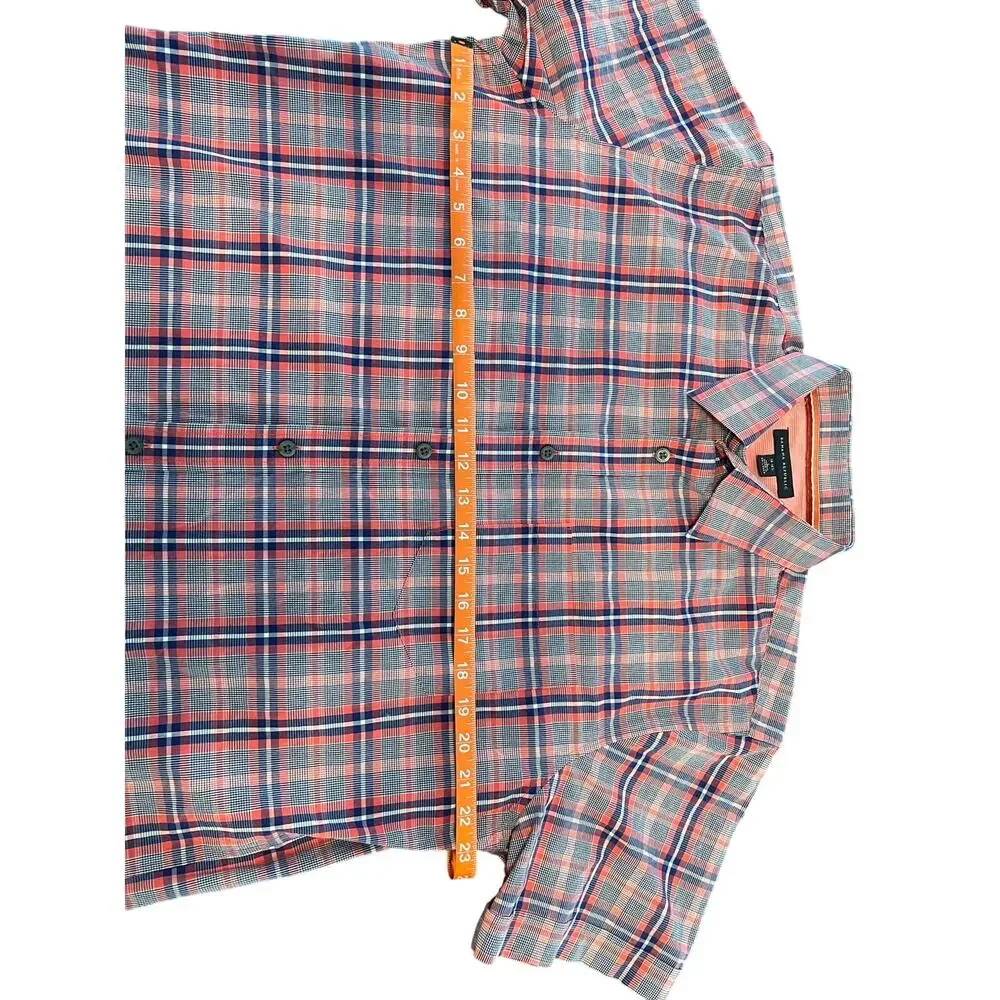 Banana Republic Plaid Button Up Shirt Mens Large Red Blue Short Sleeve